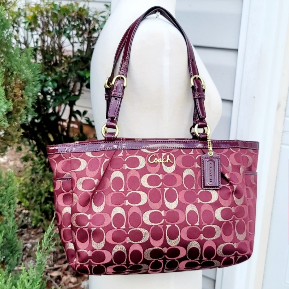 Coach Gallery Signature 3 Color Lurex Shoulder Bag